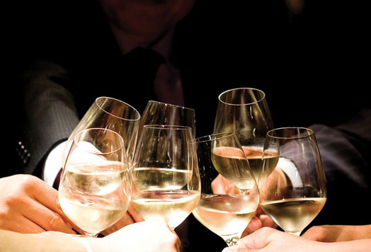 职场喝酒的几个误区职场男性健康饮酒法则